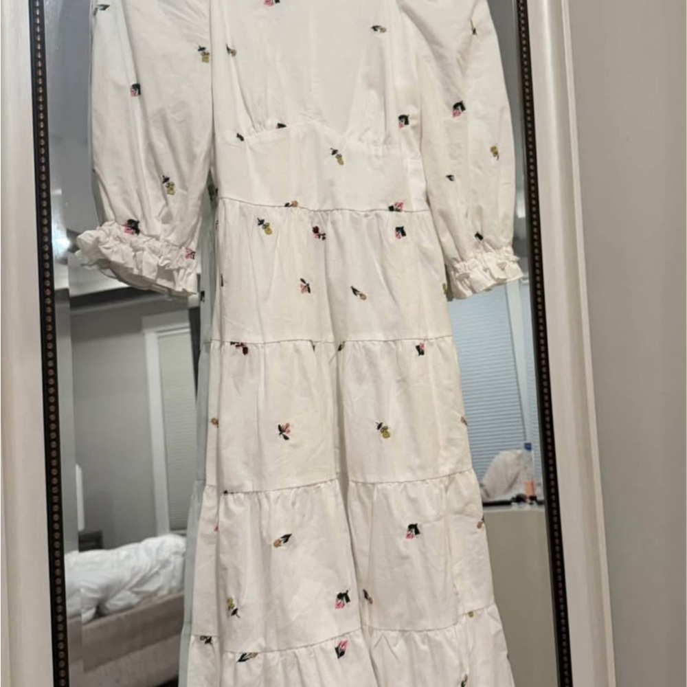 Ivycity White Floral Midi Dress